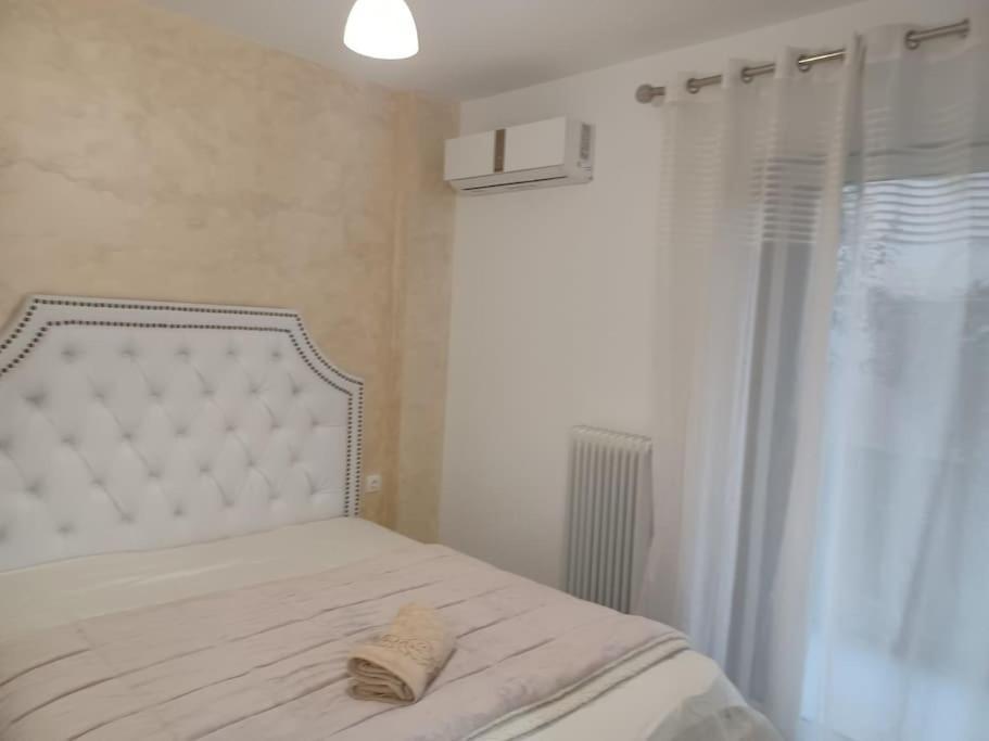 Cozy Renovated Apartment Athens Exterior photo